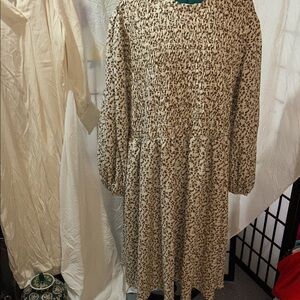 Roolee Beige Floral Smocked Dress with Brown Accents size XXL.